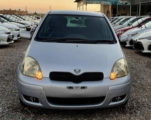 Usado 2003 a 2024 Toyota VITZ volante a la derecha. - Product Image 2