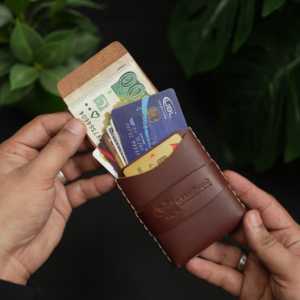 No. Cartera para Tarjetas de Crédito 101 Todo en Uno, Hecha a Mano, Color Marrón Rojizo, 100% Cuero Vacuno de Grano Completo, 5 Años de Garantía - Product Image 6