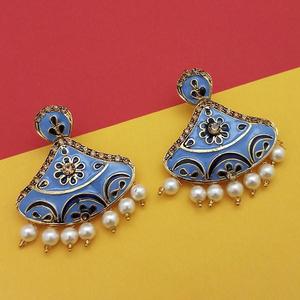 Kriaa Pendientes colgantes finos Piedra austriaca Azul Meenakari Dangler 1314243G Modelo - Product Image 1