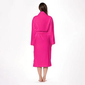 Peignoir d'hôtel de luxe unisexe Micro pyjama d'hiver personnalisé pour femmes Robes épaisses avec logo avant et capuche pour le printemps - Product Image 2