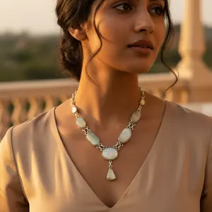 Collier en argent 925 avec nacre pour femmes, cadeau élégant, bijoux - Product Image 1