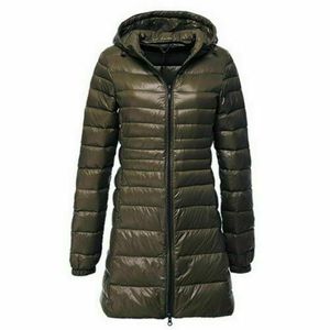 Veste matelassée pour femme sur mesure OEM, luxe, ultralégère, chaude, respirante, de haute qualité, manteau d'hiver en gros - Product Image 6
