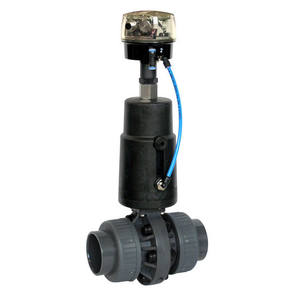 La válvula de mariposa GEMUe 410 funciona neumáticamente. El cuerpo de la válvula está disponible en un diseño de plástico. - Product Image 2