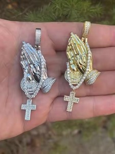 MOISSANITE Praying Hands Rosario Joyería fina Colgantes y dijes Plata de Ley 925 Iced Out Rodium, PASSES DIAMOND Tester - Product Image 5