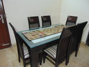 นักวิ่งโต๊ะปักเย็บปะติดทำด้วยมือจากผ้าอินเดียแบบดั้งเดิมพร้อมสิ่งทอที่มีชีวิตชีวา - Product Image 2