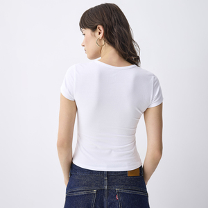 Camiseta Henley para Mujer, 100% Algodón, Lisa, Ajustada, Corta, con Logotipo Personalizado, Estilo Y2K, Camiseta de Moda Urbana, Proveedor Mayorista - Product Image 3