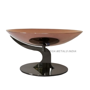 Bol décoratif hexagonal en métal New Look Finition bleue élégante Design surélevé moderne Plat de service élégant pour la salle à manger et la décoration intérieure - Product Image 6