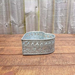 กล่องเก็บกระถางต้นไม้โลหะชุบสังกะสีรูปหัวใจสำหรับตกแต่งสวนกลางแจ้งหรือตกแต่งบ้านดีไซน์ถาดที่ทนทาน - Product Image 4