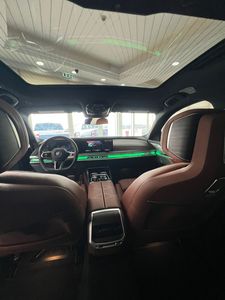 NUOVA BMW i7 xDrive M60i 2024, Auto Elettrica con Capacità di Guida Autonoma Completa - Product Image 2