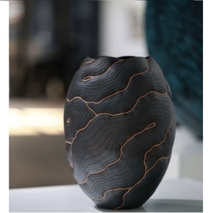 แจกันต้นไม้สีทองดีไซน์แจกันดอกไม้ที่ดีที่สุดสำหรับตกแต่งบ้านงานแฮนด์เมดสั่งทำของตกแต่งในร่มที่ดีที่สุดและดีไซน์แฮนด์เมด - Product Image 1