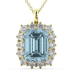 Colgante de Oro Amarillo de 14K con Aguamarina Corte Esmeralda y Diamantes de 5.68ct - Colgantes y Dijes de Diamantes - Product Image 1