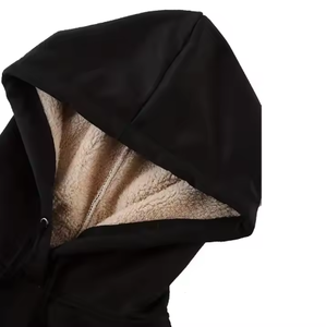 Sweat à capuche en coton surdimensionné unisexe de haute qualité, style décontracté, avec logo personnalisé imprimé en blanc et tricoté dans d'autres couleurs pour les promotions d'hiver - Product Image 5