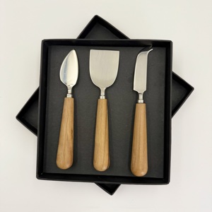 Nuevo Producto en Oferta, Juego de 3 Cuchillos para Queso de Acero Inoxidable con Mango de Madera, Fabricados por R B Overseas a Bajo Precio - Product Image 1
