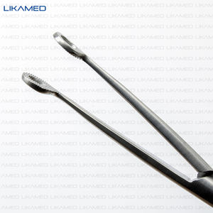 Forceps MAGILL pour cathéter, forceps d'introduction de cathéter, courbés en forme de genou, dentelés, fenestrés, à verrouillage par vis, sans cliquet, non stériles, réutilisables - Product Image 3