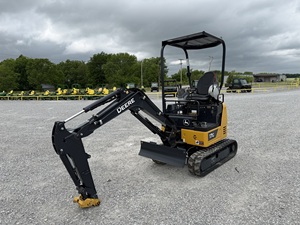 Máquina Excavadora Compacta de Orugas 17G con Certificación CE EPA Euro 5 y Capacidad de Cucharón de 0.12m para Contratistas - Product Image 5