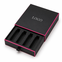 Boîte cadeau magnétique personnalisée pour rouge à lèvres avec logo en feuille d'aluminium et insert en EVA ajusté