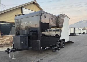 Remolque de Viaje Moderno Impermeable 2026 de 8.5x16 para Transporte de Juguetes, Cámper RV con Carga Cerrada, UTV/ATV, Aire Acondicionado, 4 Personas, Uso Pesado - Product Image 4
