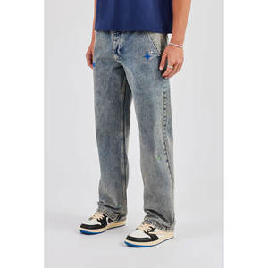 กางเกงยีนส์ผู้ชายทรงตรงสลิมฟิต ปักโลโก้ คุณภาพสูง ล้างสีแบบแอซิดวอช - Product Image 1