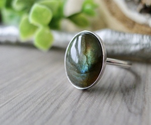 Classic Blue Fire <b>Labradorite</b> 925 Sterling Silver Handmade Bezel Setting Engagement Anniversary Wedding Party Gift <b>Ring</b> Oval Cut - Product Image 4