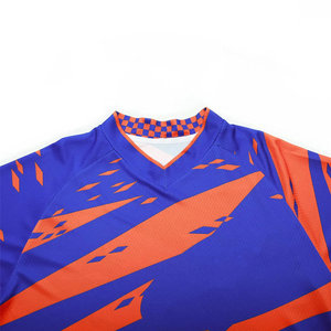 Maillots de course classiques en polyester respirant, à séchage rapide, confortables, manches longues, pour hommes - Product Image 3