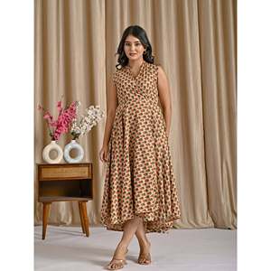 เดรสลำลองผ้าฝ้ายพิมพ์ลายสีเบจเขียวทรงไฮโลว์ ระบายอากาศได้ดี ไซส์ XS ถึงฟรีไซส์ เหมาะสำหรับใส่ไปเที่ยวคลับหรือวันสบายๆ รับผลิตแบบ ODM ปรับแต่งได้ - Product Image 4