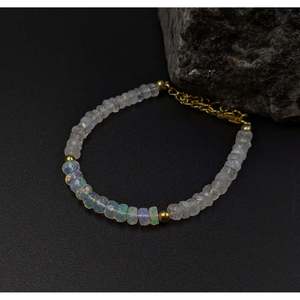 Bracelet perlé plaqué or avec améthyste, opale éthiopienne, pierre de lune, agate, quartz, perle - Style religieux, bracelets en jade, cadeau - Product Image 4