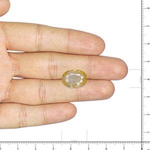 Zafiro Amarillo Natural - 8.92 Quilates, Corte Ovalado Facetado, Variedad de Color Peridoto, Formas de Piedras Preciosas, Incluyendo Marquesa y Alejandrita - Product Image 3