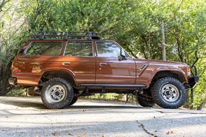 Gran Oferta: Toyota Land Cruiser Usado de 1984, Listo para Enviar - Product Image 3