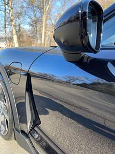 2022 Taycan 4 Cross Turismo Wagon 469-hp EV Dual-Motor AWD Hautement équipé Lumière Intérieur Boîte de vitesses automatique R21 Taille des pneus - Product Image 2