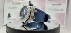 Montre de Plongée de Luxe Iced Out pour Homme avec Bracelet en Caoutchouc Bleu, Lunette Entièrement Sertie de Pierres, Montre-Bracelet Personnalisée Style Hip Hop, Vente en Gros - Product Image 5