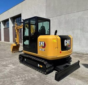 สำหรับรถขุดตีนตะขาบ 5 ตัน รุ่น 305.5E2 พร้อมระบบไฮดรอลิก Eaton สำหรับเครื่องยนต์ประสิทธิภาพสูง รวมถึงมอเตอร์ ปั๊ม เกียร์บ็อกซ์ และ PLC - Product Image 1