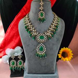 ชุดสร้อยคอไข่มุกและเพทายสไตล์วิกตอเรียอินเดียสำหรับห้อยสไตล์วินเทจ - Product Image 1