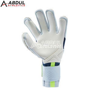 Guantes de portero de protección de manos cómodos personalizados para hombres Guantes de portero para ropa deportiva - Product Image 2