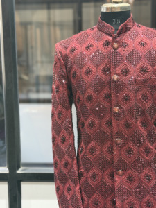 Sherwani Premium Rouge Vin Brodé de Paillettes pour Hommes, Tenue de Mariage Indo-Occidentale pour le Marié, Costume Ethnique Designer Achkan, Vêtement de Soirée - Product Image 5
