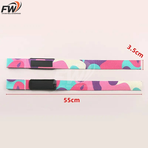 สายรัดข้อมือฝ้ายสำหรับยกน้ำหนัก ออกกำลังกาย ฟิตเนส และเพาะกาย สีดำ พร้อมโลโก้สั่งทำ ราคาประหยัด - Product Image 3