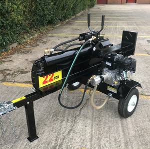 Trituradora de leña a gasolina de 22 toneladas, montada en remolque, para corte forestal, fácil de operar. - Product Image 1