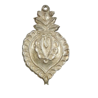 Coeur sacré en métal fini antique avec motif d'épée Milagros coeur sacré pour mur d'église cadeau et décor catholique décoratif