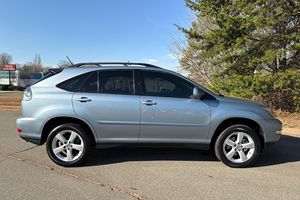 Lexus RX 330 2004 Usado, Sin Reserva, Motor V6, Tracción en las Cuatro Ruedas, Paquete Premium Plus, Propiedad del Sur - Product Image 3