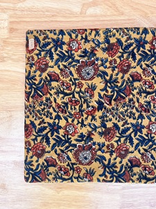 Haute qualité multicolore Sanganeri bloc imprimé coton tissu cour indien à la main pour femme robe chemise couverture Lingerie garçon - Product Image 3