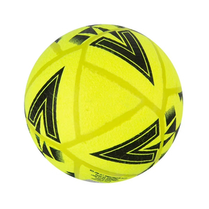 Ballon de football cousu à la machine en PVC de 2.7mm de qualité d'entraînement de taille 3 avec pompe de football pour l'entraînement et la promotion - Product Image 4