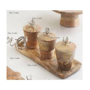 Serveur de noix au design classique avec plateau dans des bols de chocolats aux fruits secs en bois pour mariage et restaurant - Product Image 1