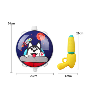 กระเป๋าเป้ปืนฉีดน้ำลายหมาป่าทรงกลม 600 มล. ดีไซน์โดดเด่นสำหรับความสนุกกลางแจ้ง - Product Image 2