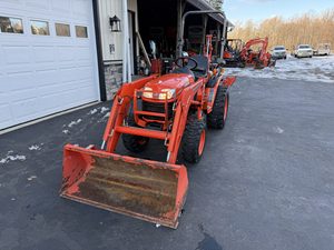 Kubota B2320 haute performance chargeuse compacte rétrocaveuse noyau Durable moteur moteur pompe à engrenages boîte de vitesses roue de roulement utilisé Type de tracteur - Product Image 3