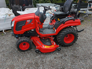 เครื่องตัดหญ้าขนาดเล็ก Kubota ราคาดีที่สุด ราคาถูก มีสินค้าพร้อมส่งเร็ว เครื่องจักรทำสวน ซื้อเลย/ Kioti CS2520 พร้อมอุปกรณ์ติดตั้งกลาง - Product Image 6