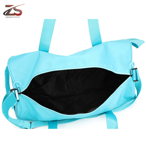 Modern <b>Travel</b> Waterproof Gym <b>Bag</b> with Custom Logo Fitness <b>Bags</b> for <b>Men</b> and Women Wholesale Price From Pakistan - Product Image 6