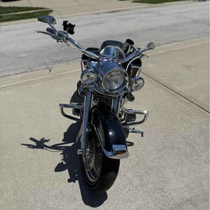 Motocicleta Usada Harley-Davidson Road King FLHR Cruiser 2011, PowerBalance ChromeComfort Endurance TouringCommand Precision - Product Image 2