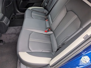 Kia K5 GT-Line 2025 d'occasion, conduite à gauche/droite - Product Image 4