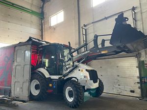 Miniexcavadora Diésel Hidromek HMK 102B con Motor Kohler y Bomba Huade - Product Image 5