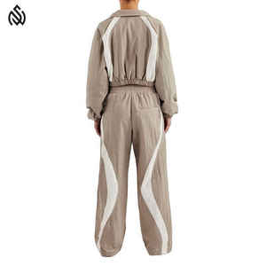 2025 Vintage Full Zip femmes coupe-vent survêtements Logo personnalisé Streetwear Jogging costume pour l'hiver - Product Image 2