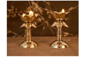 Lámpara de aceite con soporte Diya en forma de loto de latón puro de lujo, decoración interior para el hogar y la Oficina, decoración Diwali, regalo de boda de inauguración - Product Image 3